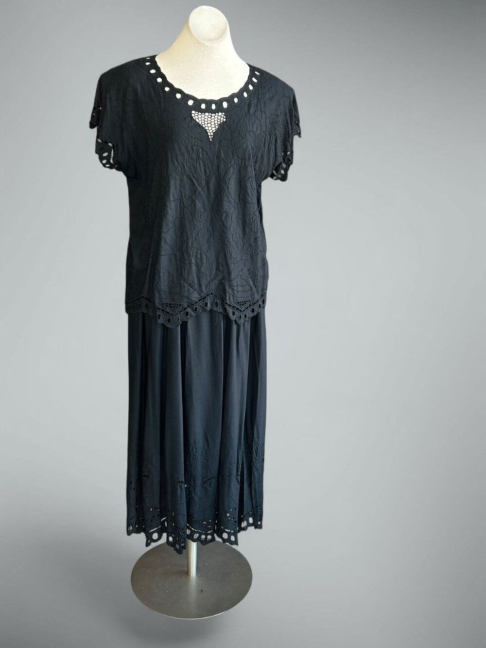 MPH Collection Vintage Black Embroidered Cut Out Whimsigoth Outfit Size Large